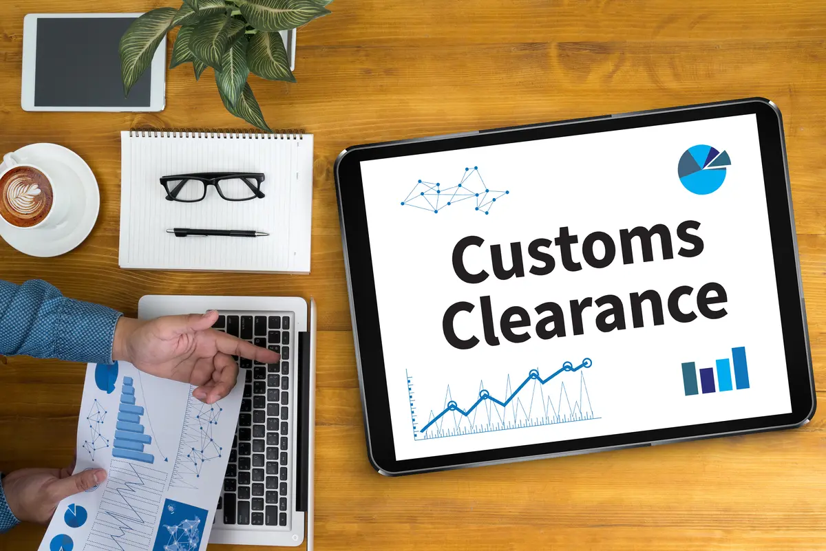 Customs clearance analytics on a tablet